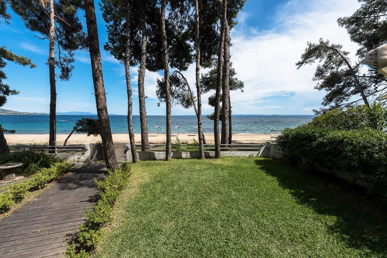 #Luxlikehome - Mediterranee Beachfront Summer House Kalyves Polygyrou Semesterbostad