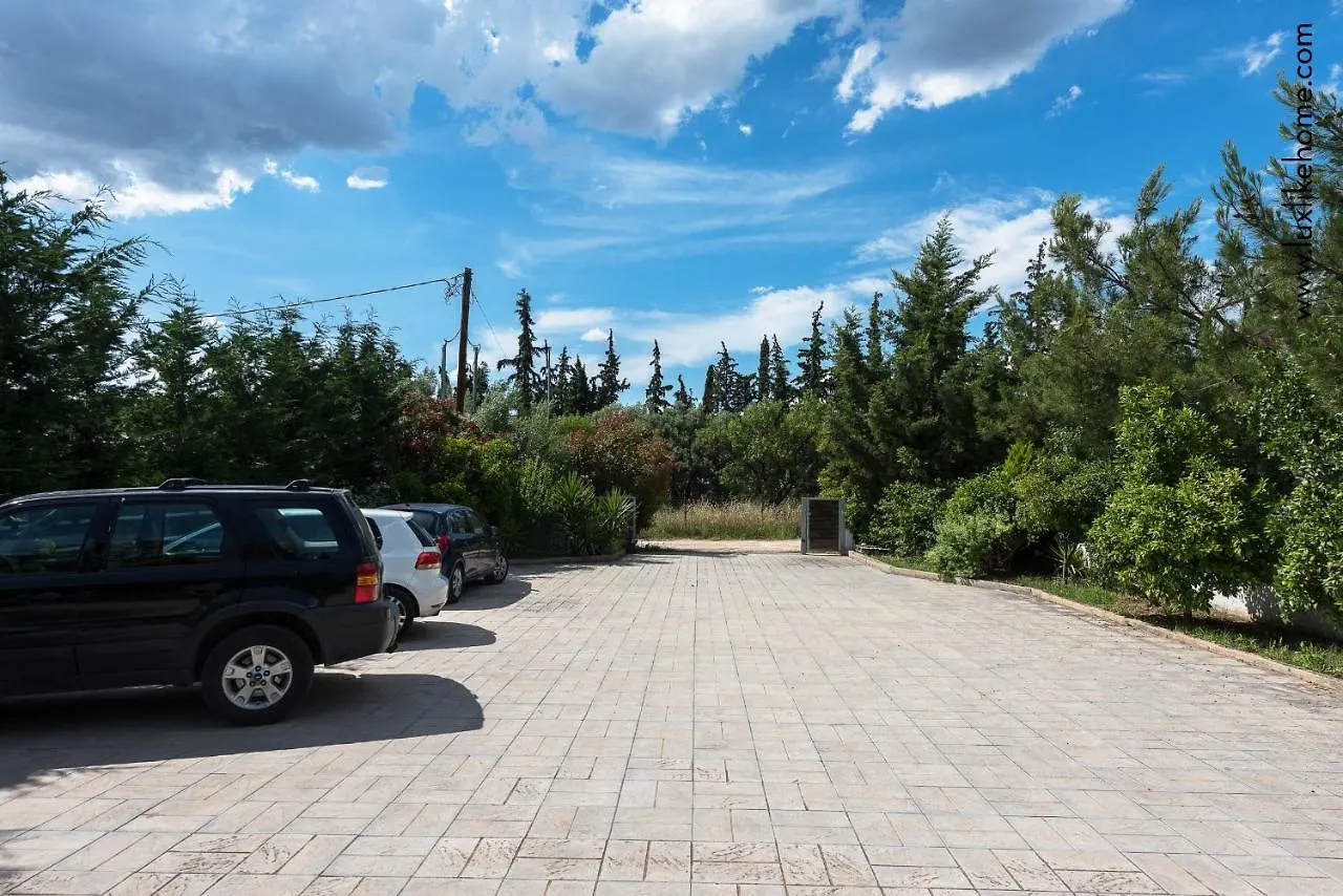 Holiday home #Luxlikehome - Mediterranee Beachfront Summer House Kalyves Polygyrou